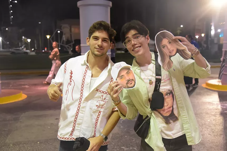 Fans outside an Emilia show in Miami.