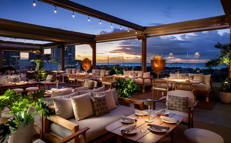 Level 6 Coconut Grove Bars and Clubs, Spanish Music