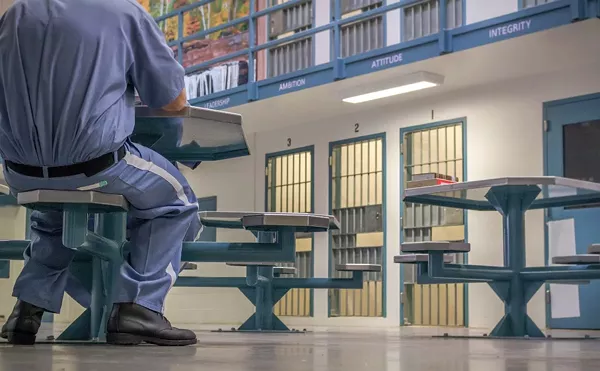 Florida Prisoners Lack Access to COVID Boosters Amid Omicron Uptick