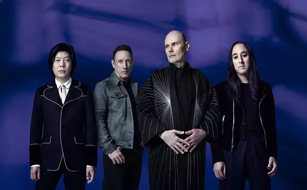 The Smashing Pumpkins Announce World Is a Vampire Tour