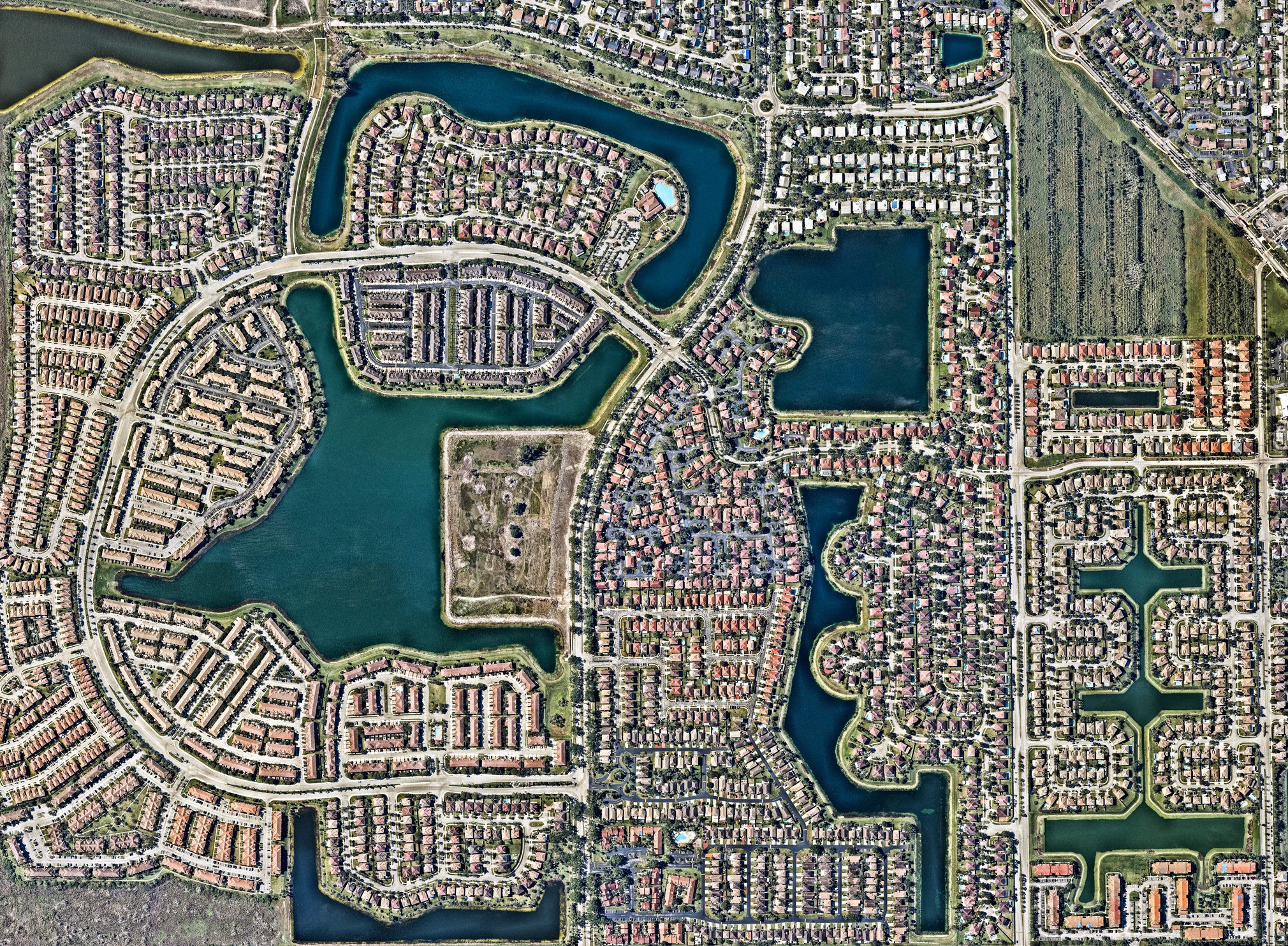 November 2011 - Miami Design District Housing Report - Miamism