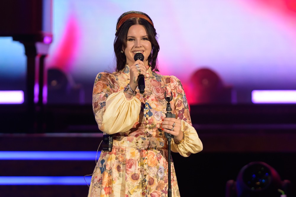 Photos: Lana Del Rey Performs Sold-Out Show in West Palm Beach | Miami ...