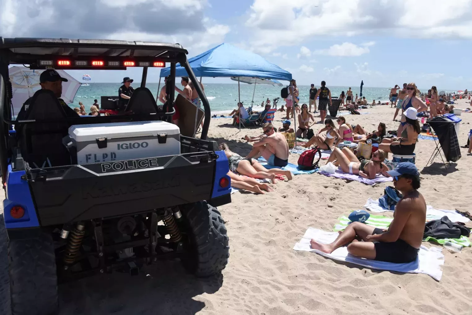 Photos: Spring Break on Fort Lauderdale Beach 2020 | Miami New Times