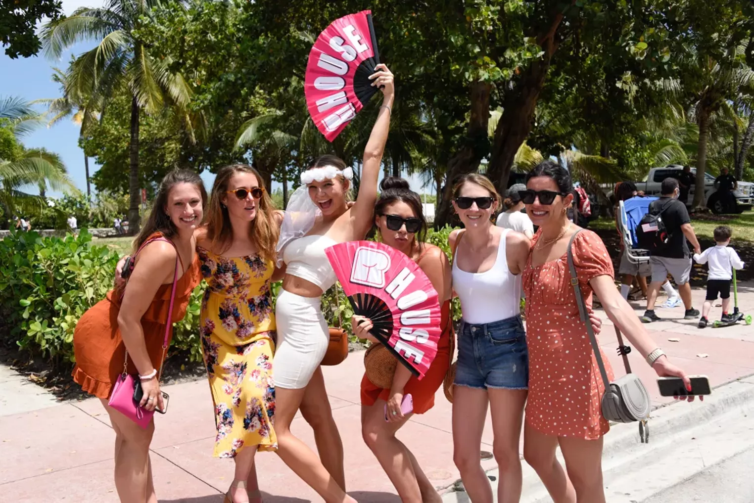 photos-memorial-day-weekend-2021-in-miami-beach-miami-new-times