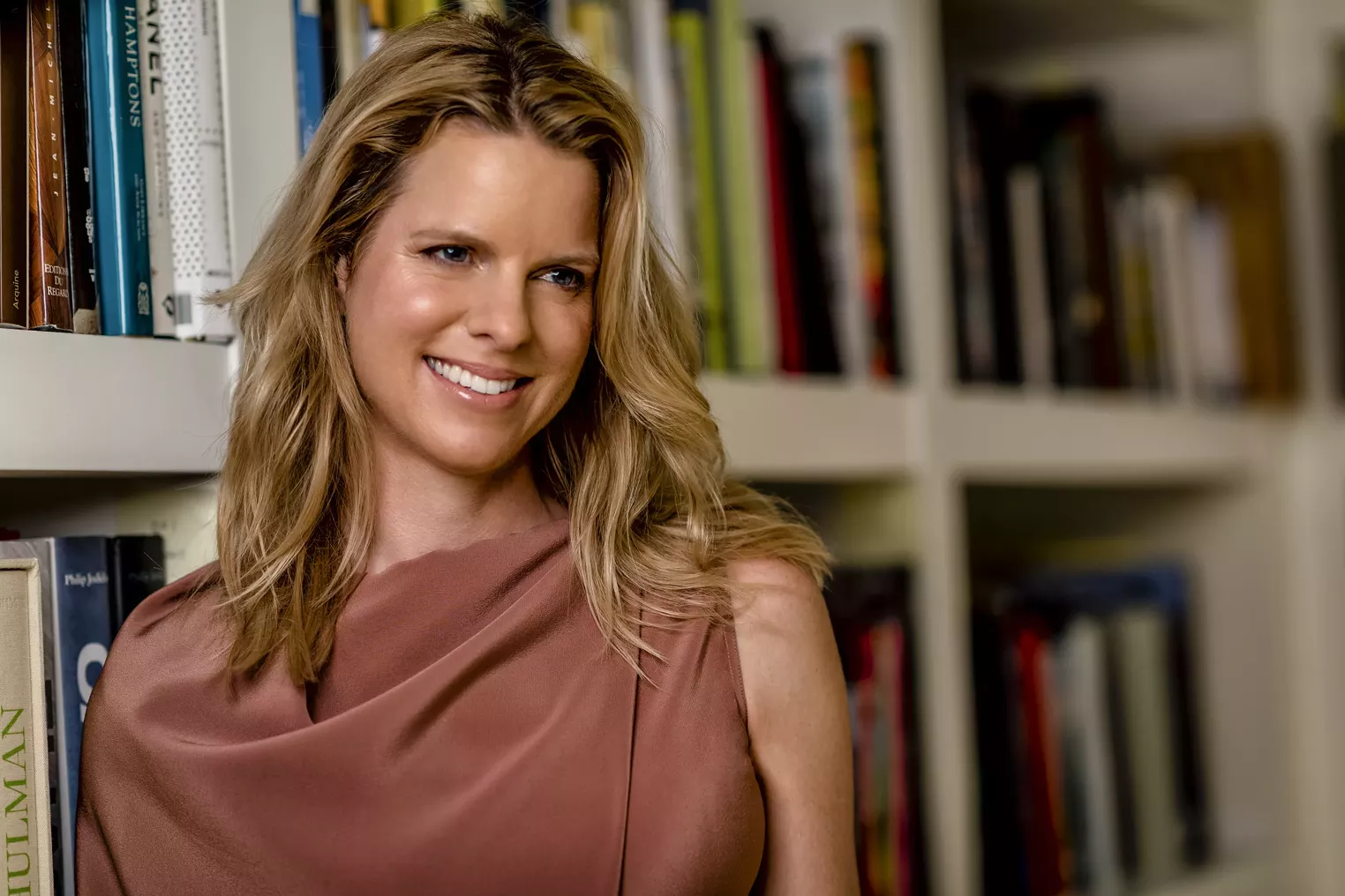 Ilona Oppenheim on Her Miami-Based Book Publisher, Tra Publishing - Vimarsana News