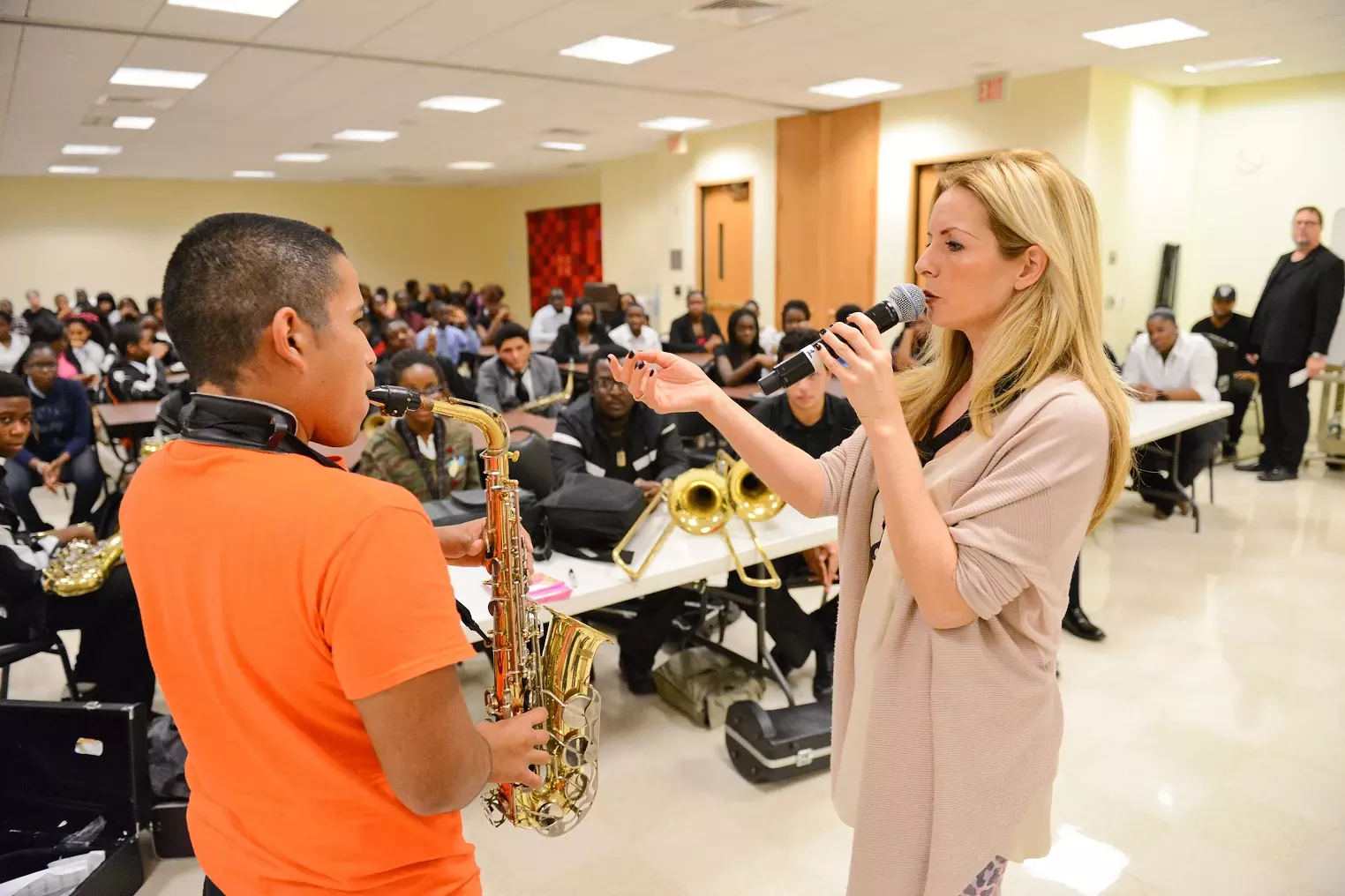 Miami's Arsht Center Hosts Public School Students for Its SoundCheck Program - Vimarsana News