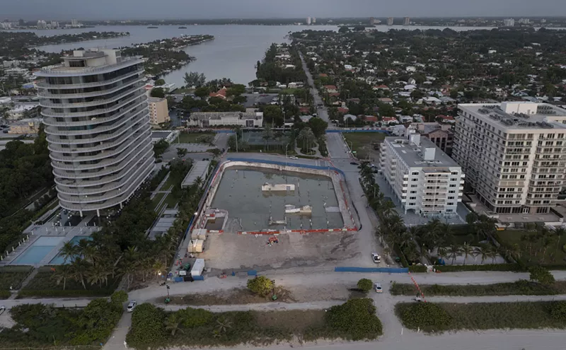Image: Will Surfside Ever Be the Same? Residents Tell Their Small Town's Story